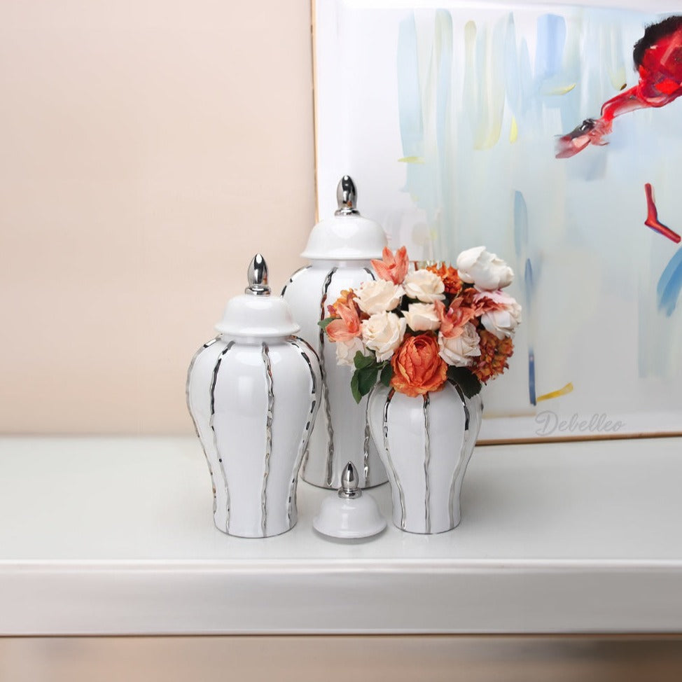 Banda White Vase or Ginger Jar with Gold or Silver Detail debelleo