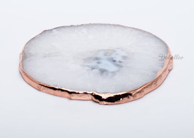 Posavasos de geoda de ágata blanca de corte natural con borde chapado